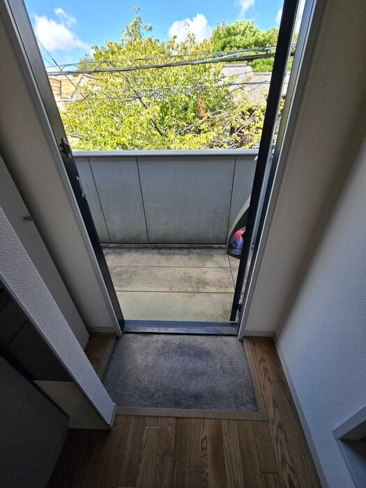 物件内観写真19　(玄関)