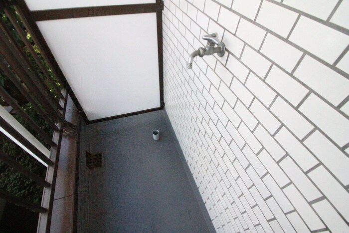 物件内観写真14　(洗濯機置場)