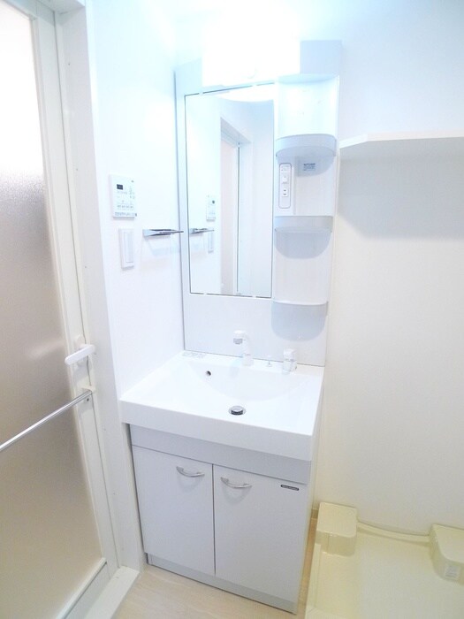 物件内観写真10　(洗面)