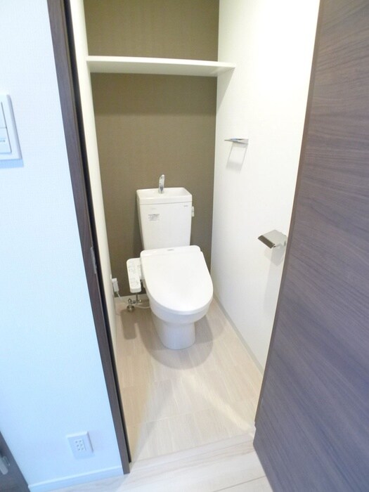 物件内観写真12　(トイレ)