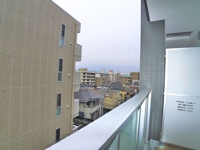 物件内観写真22　(室内からの展望)