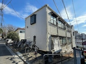 プラザ・ドゥ・クレセント外観写真