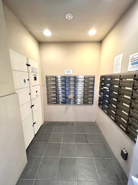 物件外観写真4　(建物設備)