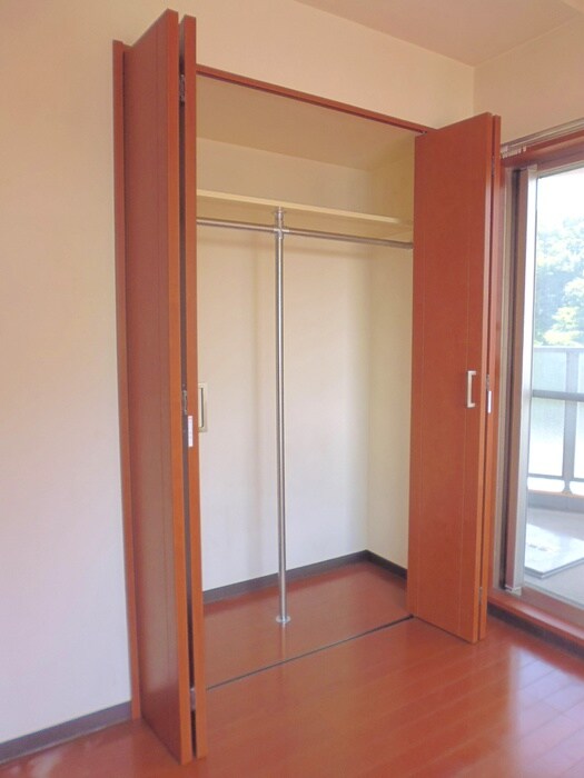 物件内観写真10　(収納)