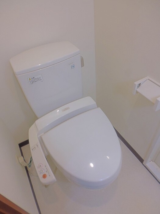 物件内観写真16　(トイレ)