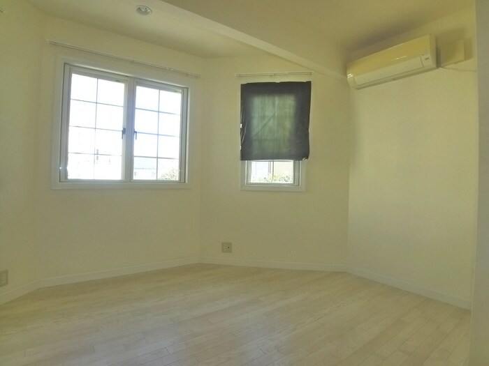 物件内観写真12　(居室)