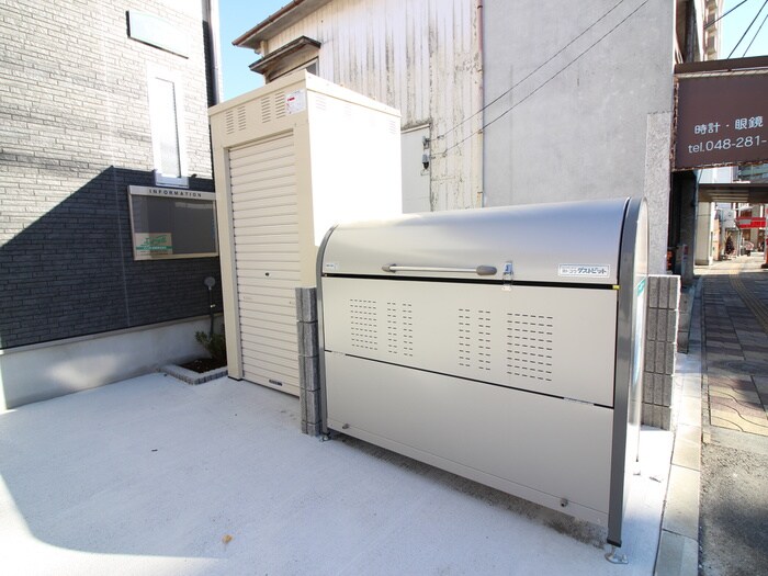 物件外観写真4　(建物設備)