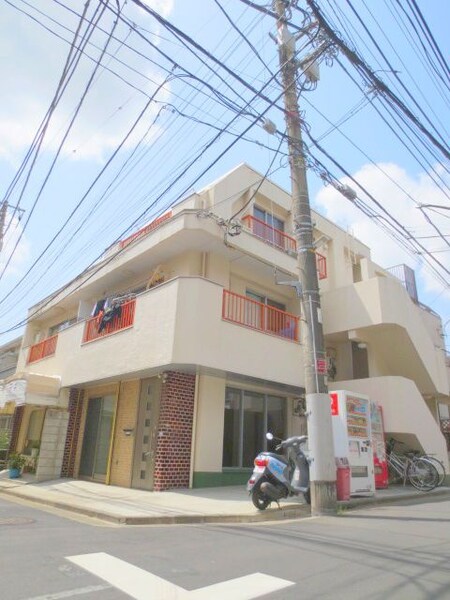 ウインサム中野５外観写真