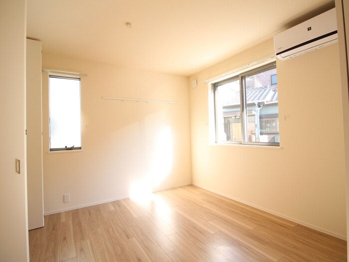 物件内観写真17　(居室)