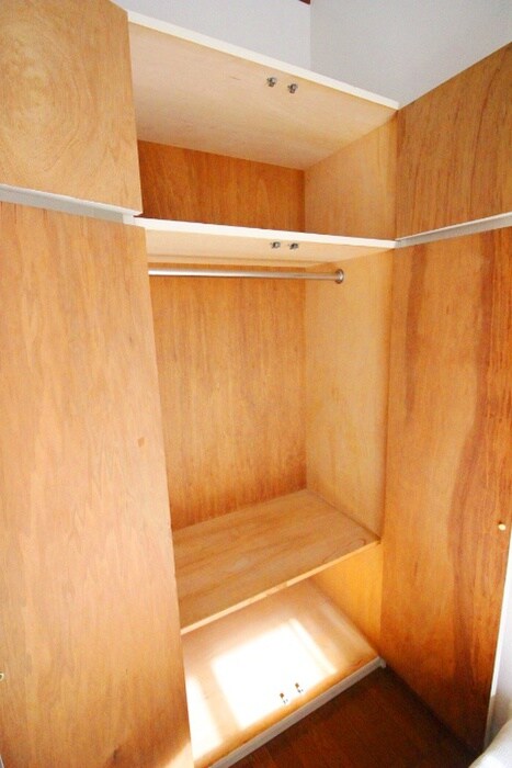 物件内観写真10　(収納)