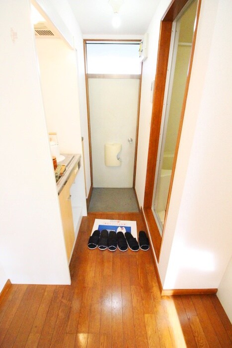物件内観写真19　(廊下)