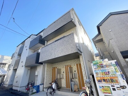 Ｒａｄｉａｎｔ一橋外観写真