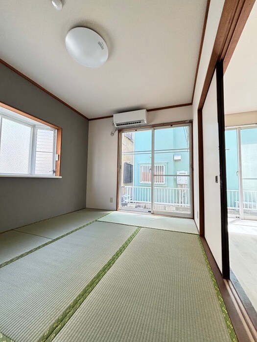 物件内観写真9　(居室)