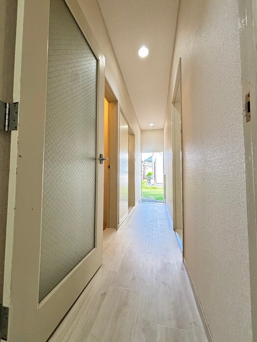 物件内観写真19　(廊下)