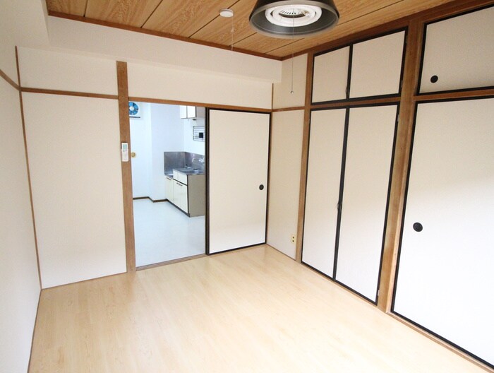 物件内観写真7　(居室)