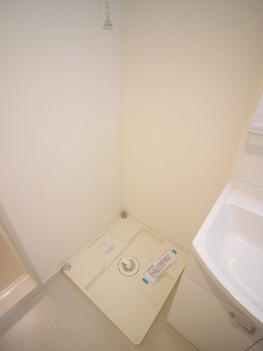 物件内観写真19　(洗濯機置場)