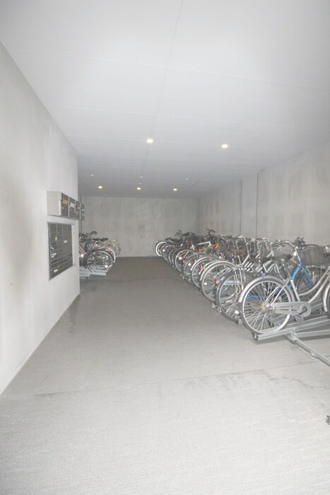 物件外観写真5　(駐輪場)