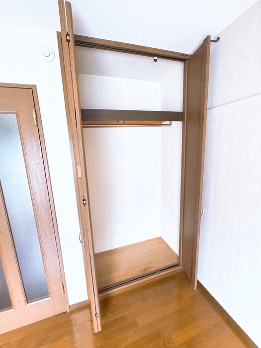 物件内観写真8　(収納)