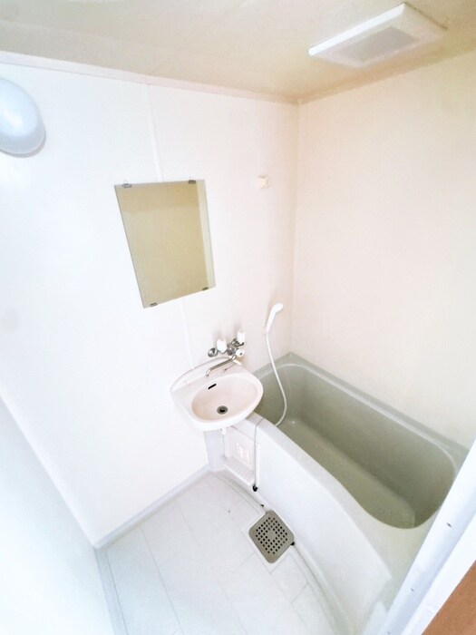 物件内観写真10　(バス／シャワールーム等)