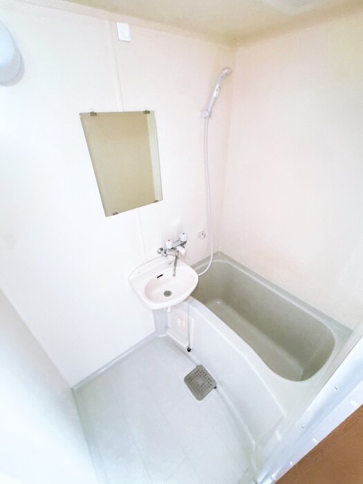 物件内観写真12　(バス／シャワールーム等)