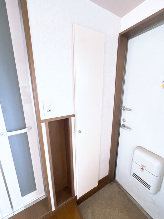物件内観写真14　(靴箱)