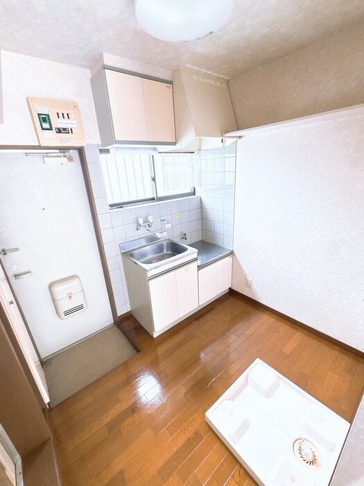 物件内観写真17　(廊下)