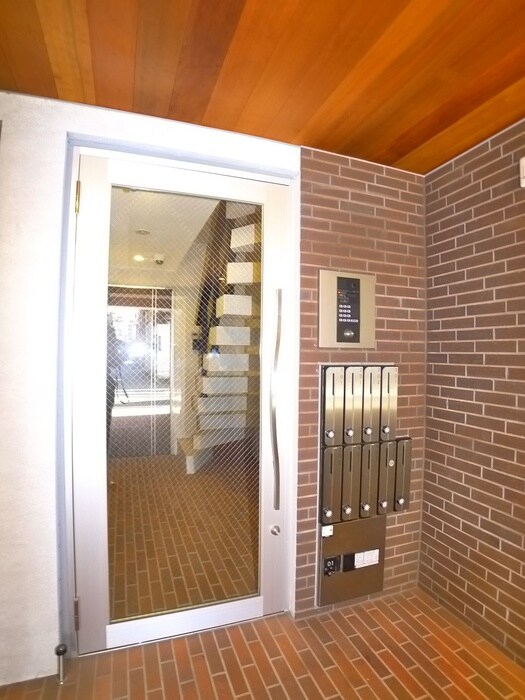 物件外観写真3　(建物設備)