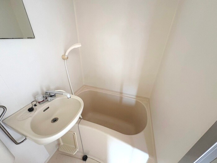 物件内観写真12　(バス／シャワールーム等)