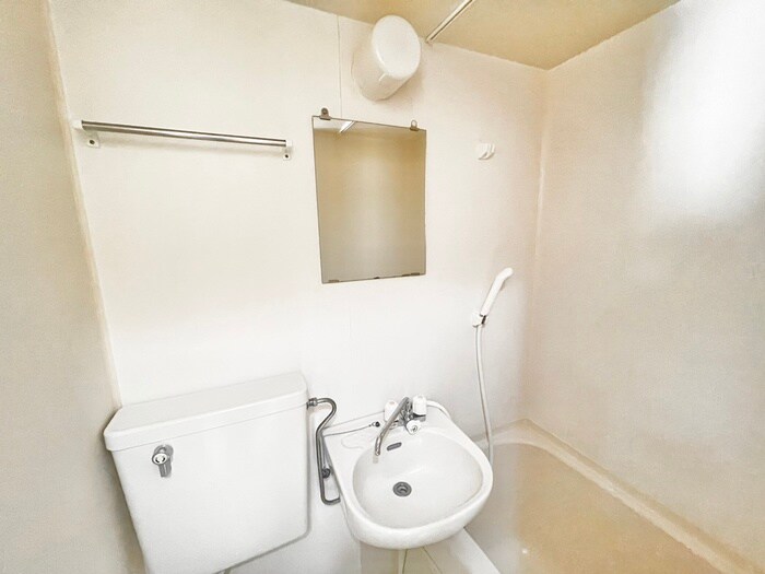 物件内観写真13　(洗面)