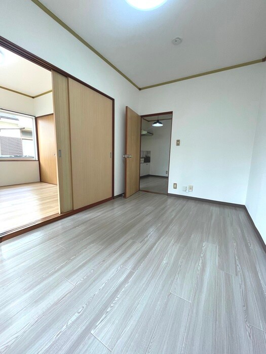 物件内観写真7　(居室)