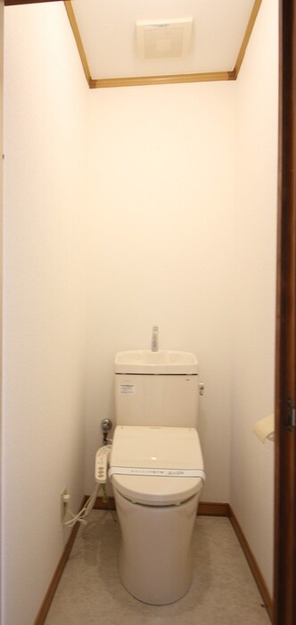 物件内観写真12　(トイレ)