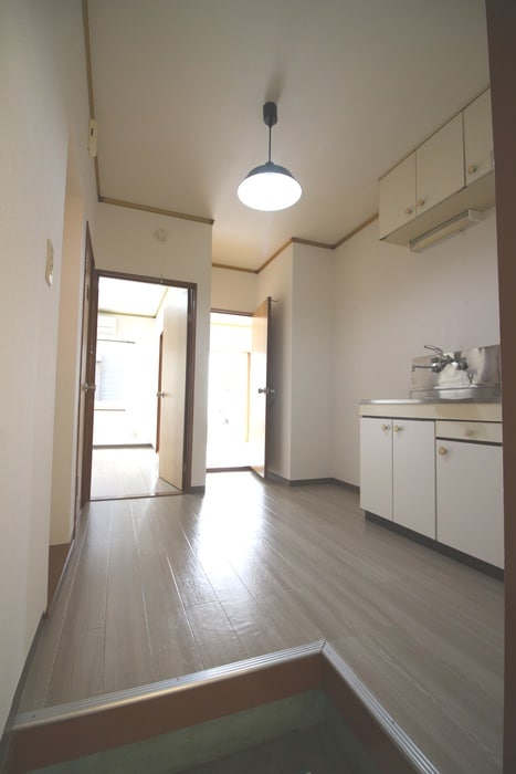 物件内観写真18　(玄関)