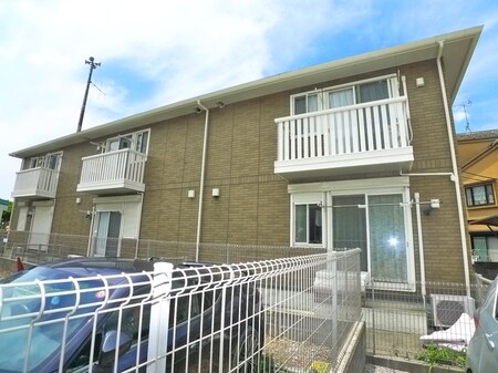 ヴェルドミール三山外観写真