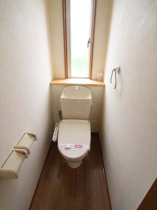 物件内観写真9　(トイレ)