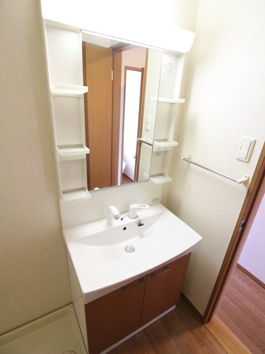 物件内観写真10　(洗面)