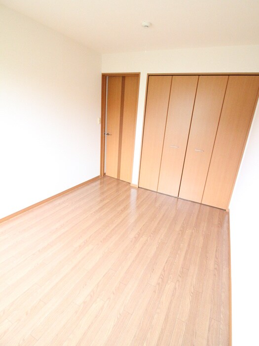 物件内観写真18　(居室)