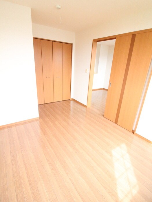 物件内観写真19　(居室)