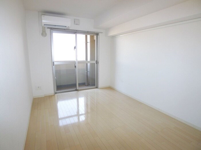 物件内観写真9　(室内からの展望)