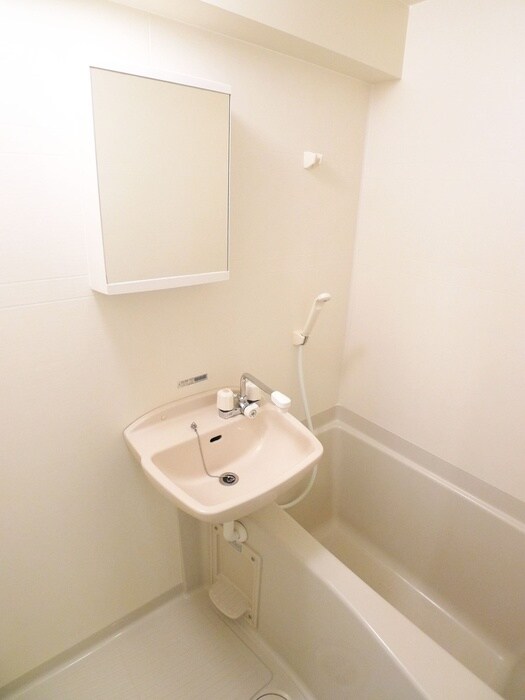 物件内観写真13　(バス／シャワールーム等)