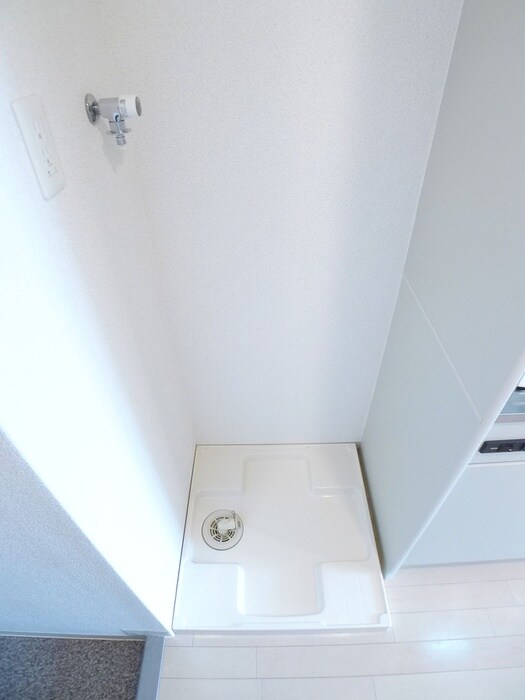 物件内観写真15　(洗濯機置場)