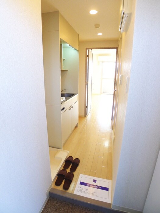 物件内観写真19　(玄関)