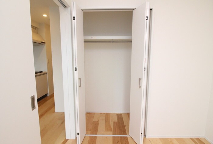 物件内観写真12　(収納)