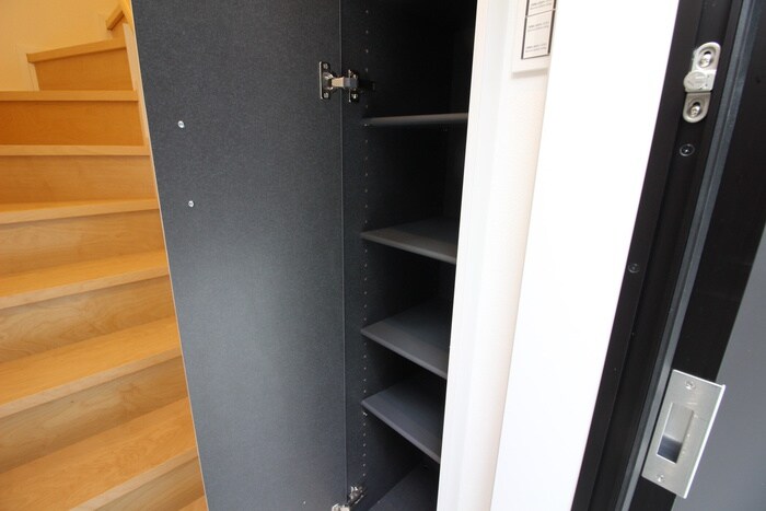 物件内観写真19　(靴箱)