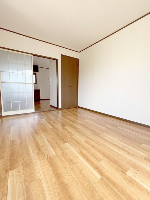 物件内観写真6　(居室)