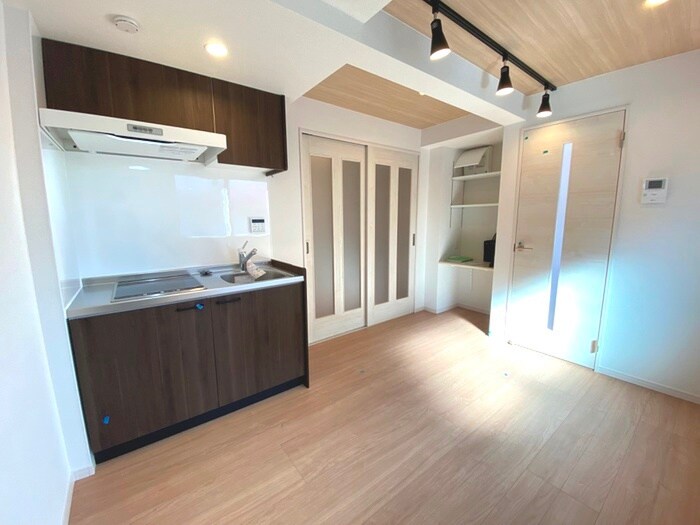 物件内観写真8　(居室)