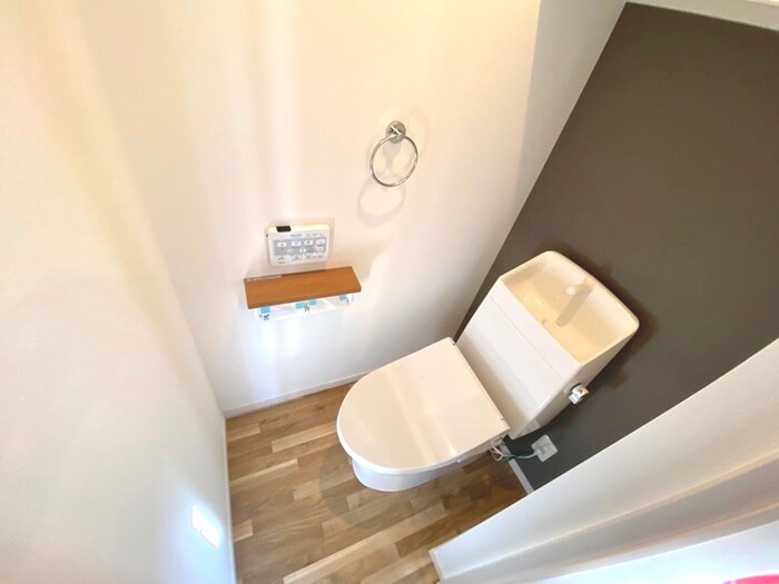 物件内観写真12　(トイレ)