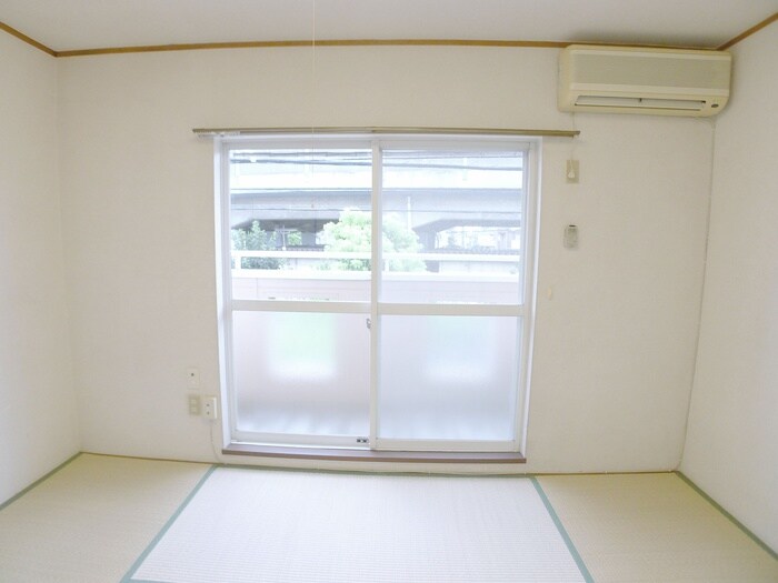 物件内観写真5　(居室)