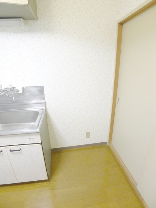 物件内観写真14　(廊下)