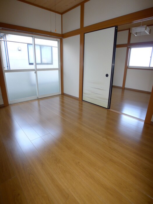 物件内観写真7　(居室)