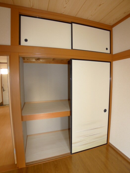 物件内観写真8　(収納)